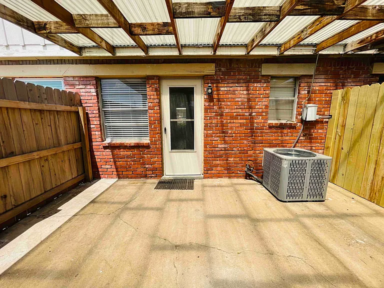 6168 S Madison Pl #B — Photo 25