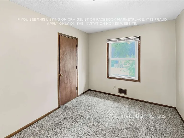 8427 Northern Dr — Photo 14