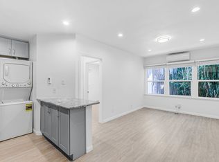 1313 Pico Blvd, Santa Monica, CA 90405
