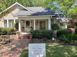 122 Woodlawn Ave, Winder, GA 30680