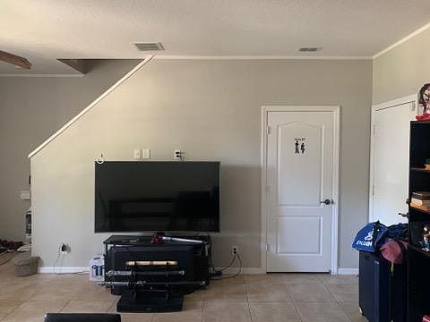 3rd image of 2134 SE Grand Dr