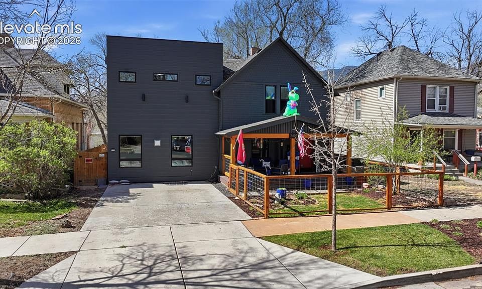 1st image of 1607 W Pikes Peak Ave