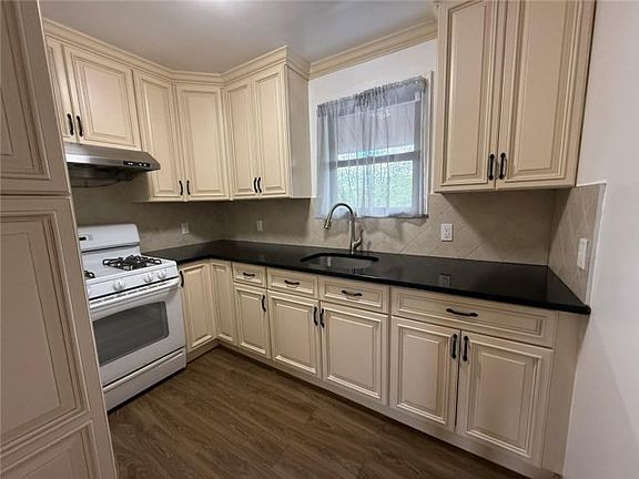 2nd image of 160-16 79th Ave Floor 2