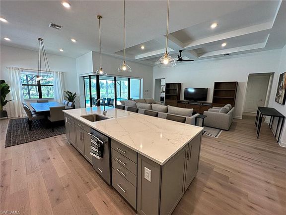 4th image of 9260 Cormorant Dr