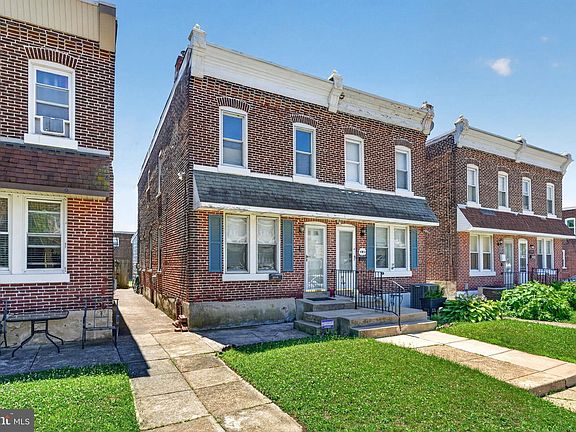2nd image of 1307 E 9th St