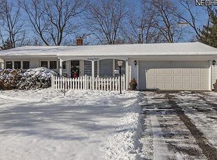 1700 Harwich Rd, Lyndhurst, OH 44124