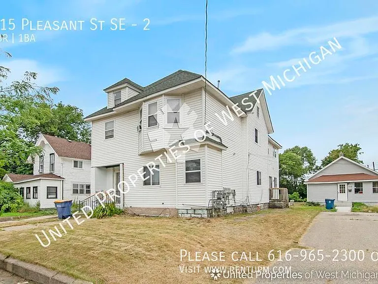 115 Pleasant St SE #2 — Photo 13