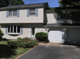 2500 Parsons Dr, Willoughby, OH 44094