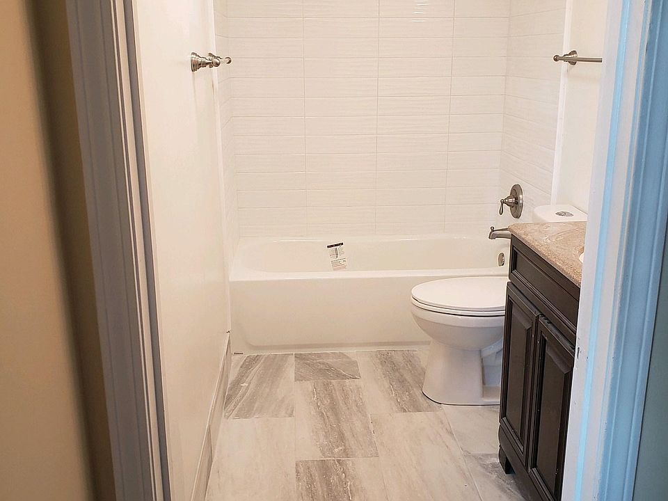 1st image of 7499 Bavarian Dr