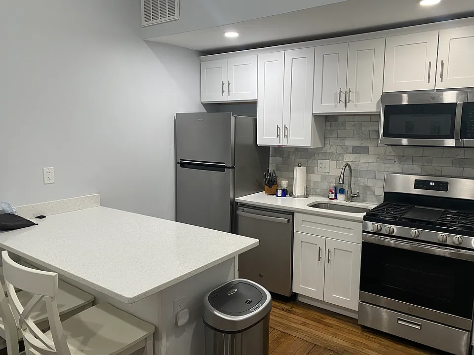 475 Massachusetts Ave #5
