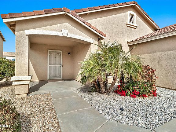 3rd image of 2210 E CASPIAN Way