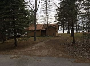 75 Davidsen Rd, Cadillac, MI 49601