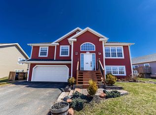 142 Essex Cres, Charlottetown, PE C1E 0G8