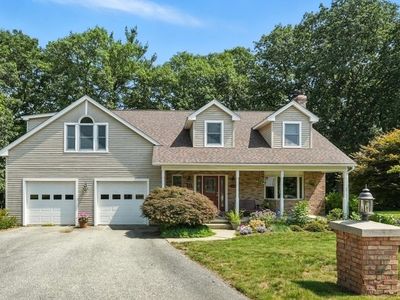 55 Dowds Ln, Chicopee, MA, 01020
