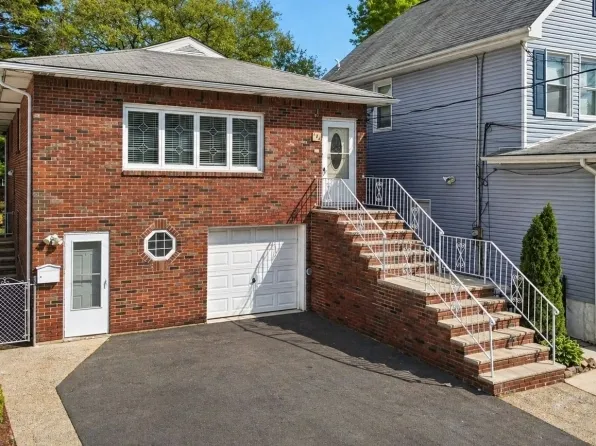 188 Kerrigan Blvd, Newark City, NJ 07106