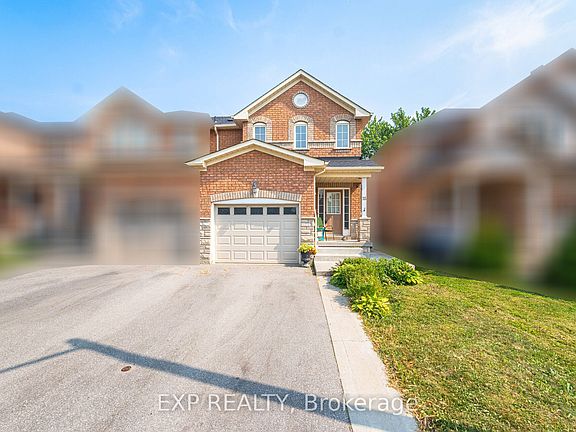 3rd image of 35 Prince Cres