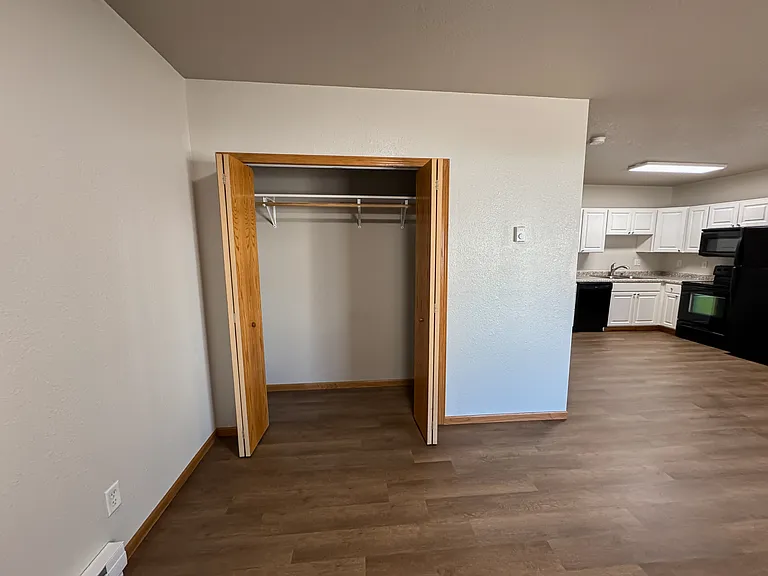 117 W Main St — Photo 36