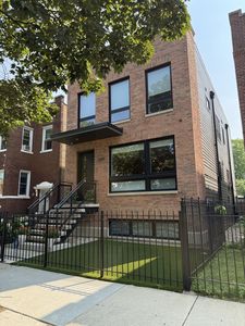 3221 N Kenneth Ave, Chicago, IL, 60641