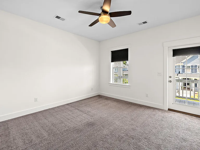 3573 Crosstrees Ln — Photo 15