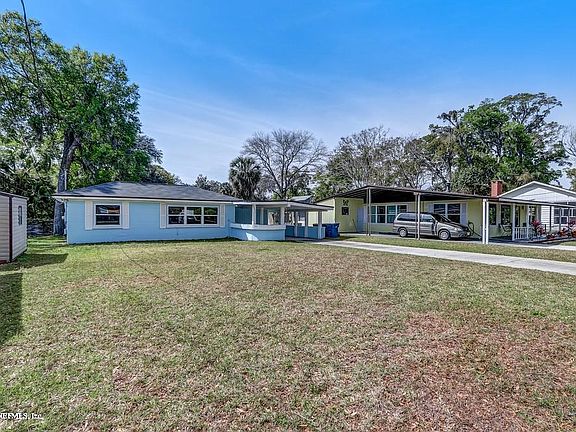4th image of 1318 Hollyhock Cir W