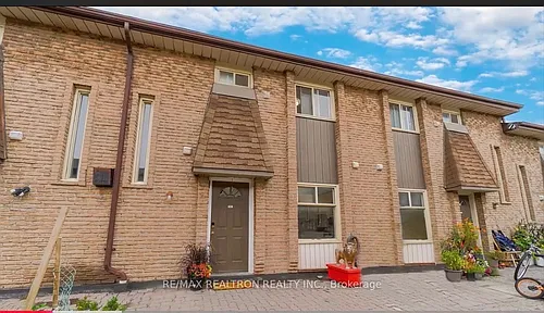28 Rexdale Blvd #16 Photo 1 28 Rexdale Blvd #16 Photo 1