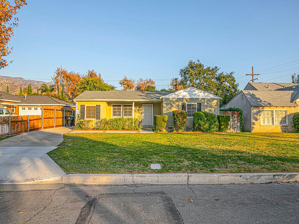 1st image of 2206 N Orchard Dr