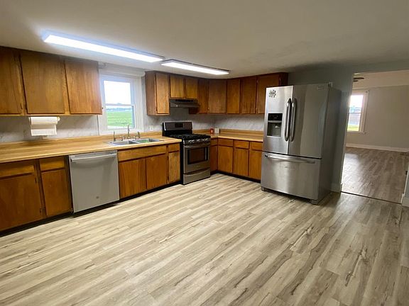 5th image of 857 County Road 212