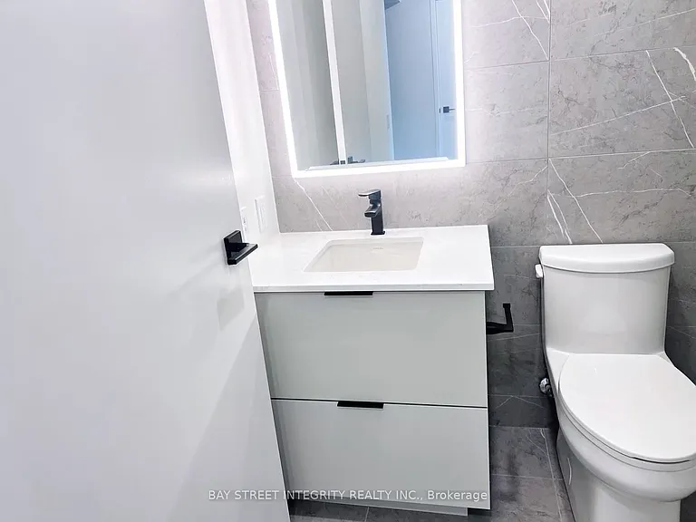 609 Sherbourne St #4501 — Photo 16