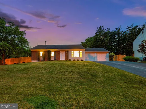 10400 Windfall Ct, Damascus, MD 20872