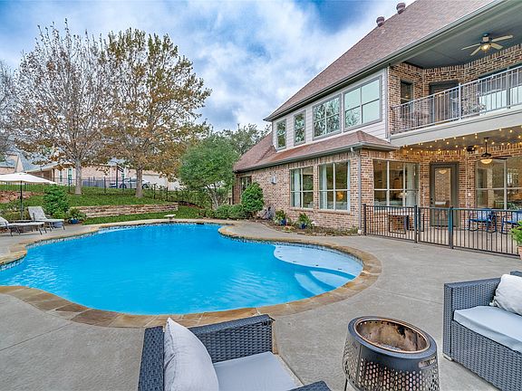 4th image of 8533 Waterfront Ct