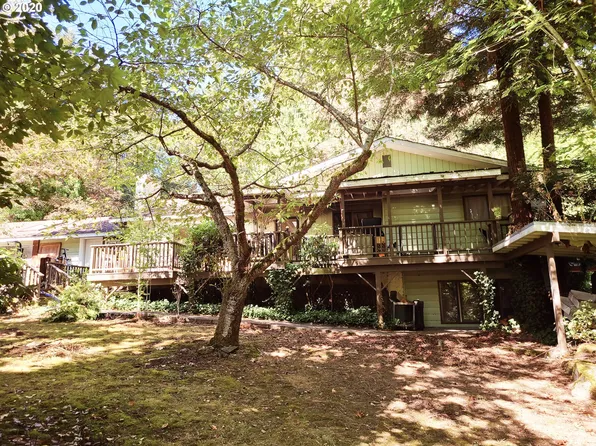 75373 Fern Hill Rd, Rainier, OR 97048