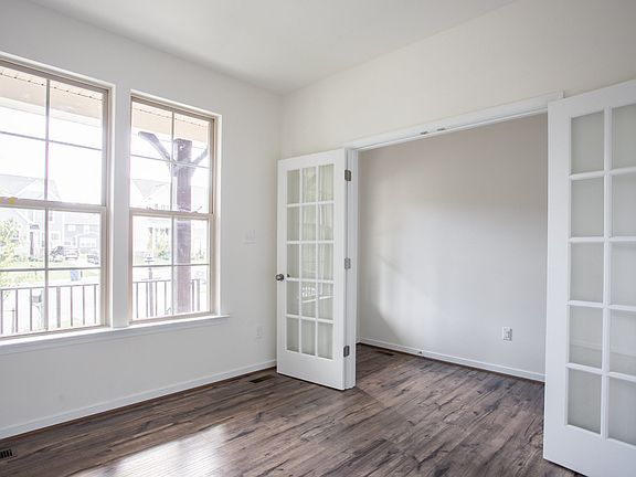 5008 Maben Ct-0001