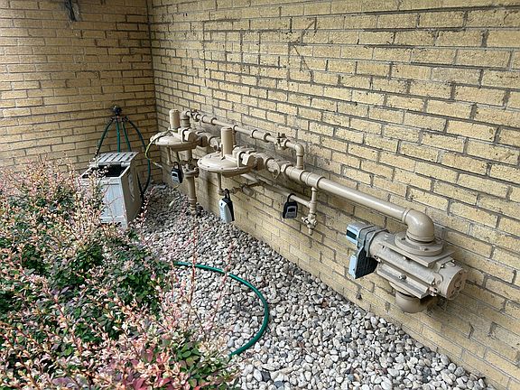 3rd image of 6430 W Belle Plaine Ave APT 211