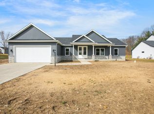 58283 Crossview Ln, Osceola, IN 46561