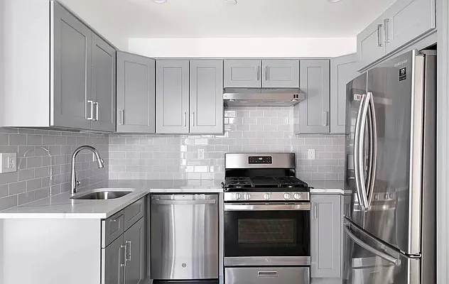 Rented by Reavis | media 4