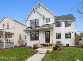 2419 Cowper Ave, Evanston, IL 60201