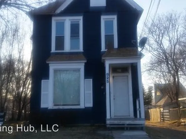 825 Sylvan St, Saint Paul, MN 55117