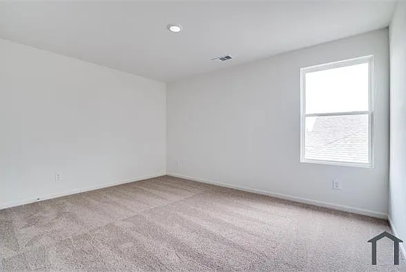 1876 Lockhart Dr — Photo 14
