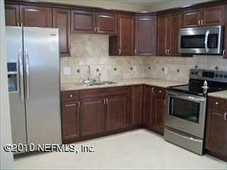 4th image of 4161 Forest Blvd