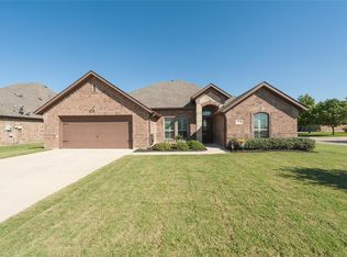 2501 Wichita Trl, Sanger, TX 76266