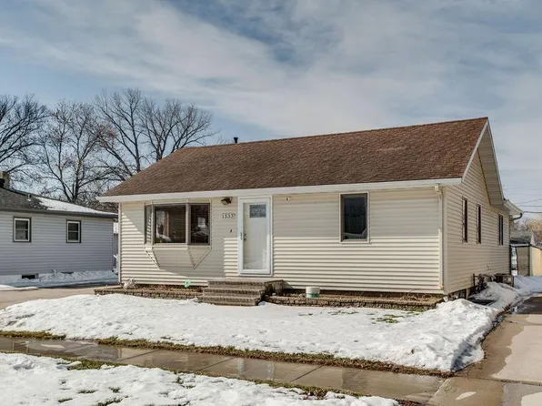 1333 15th St S, Fargo, ND 58103