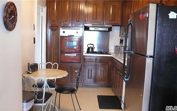 3rd image of 70-31 108th St APT 7J