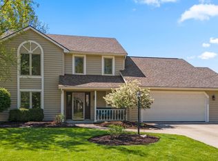 5006 Honey Oak Run, Fort Wayne, IN