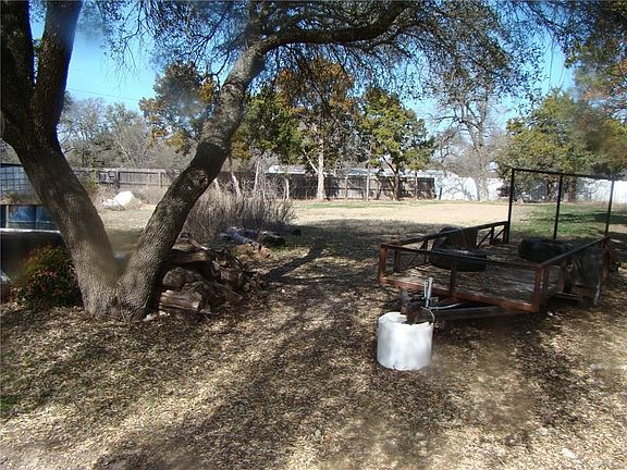 3rd image of 254 County Road 1768