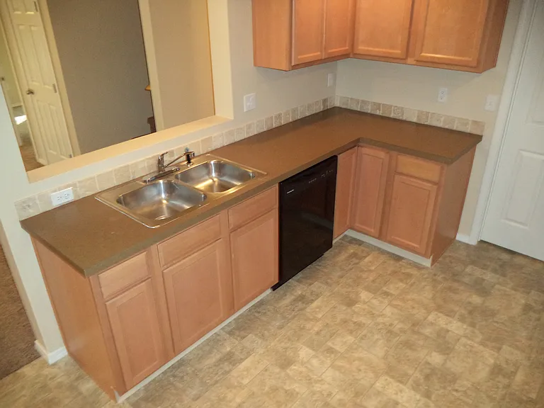 10056 W Rustica St — Photo 3