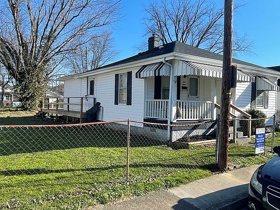 2nd image of 512 Florence St