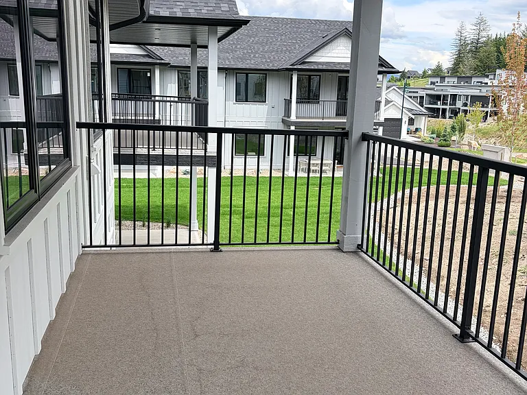 100 Grange Dr — Photo 22