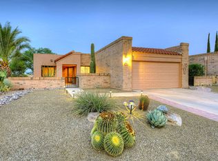 1060 N Avenida Canby, Green Valley, AZ 85614