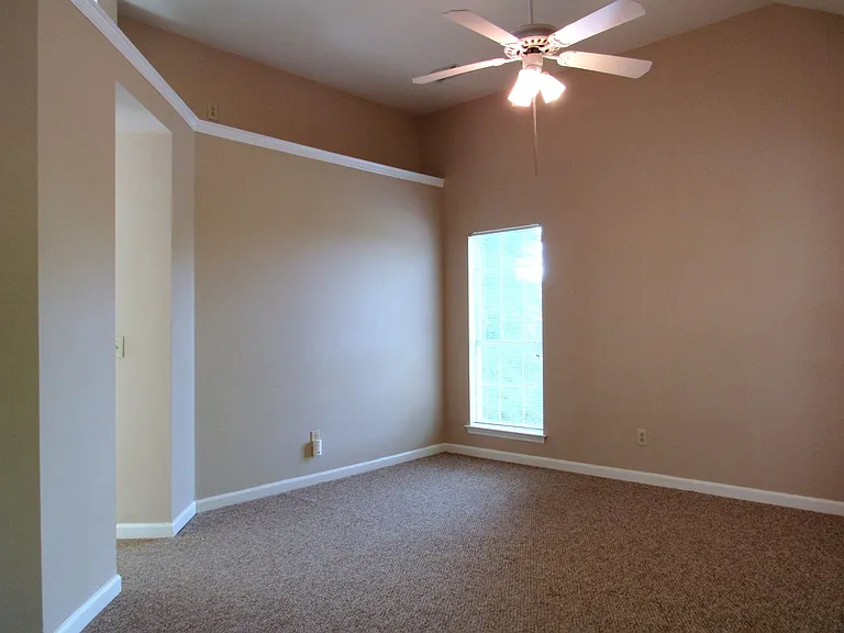 3061 Liberty Hills Dr — Photo 17