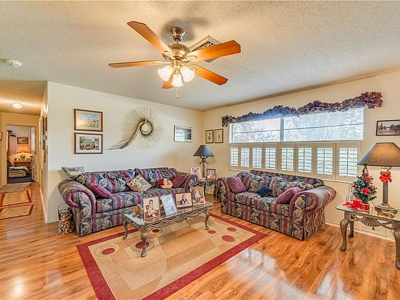 5th image of 2764 Wisteria Pl